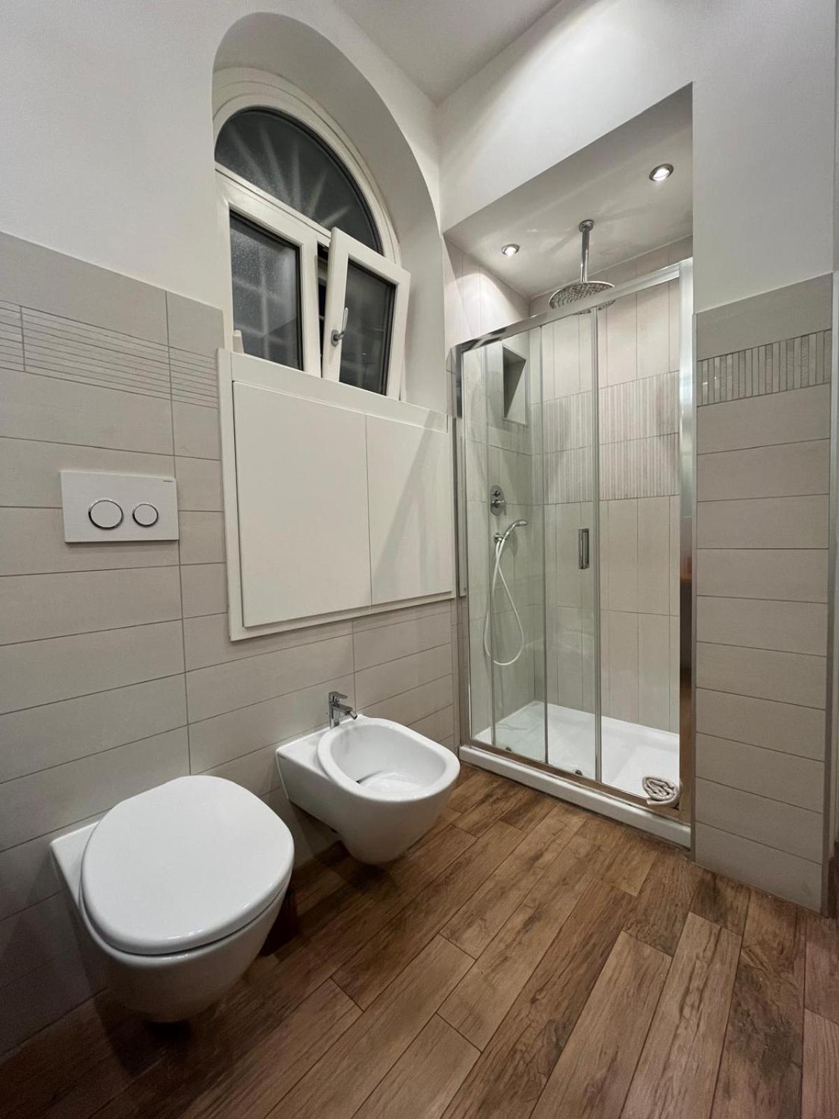 La Dolce Vita - Luxury Colosseum Boutique Apartment Roma Exterior foto
