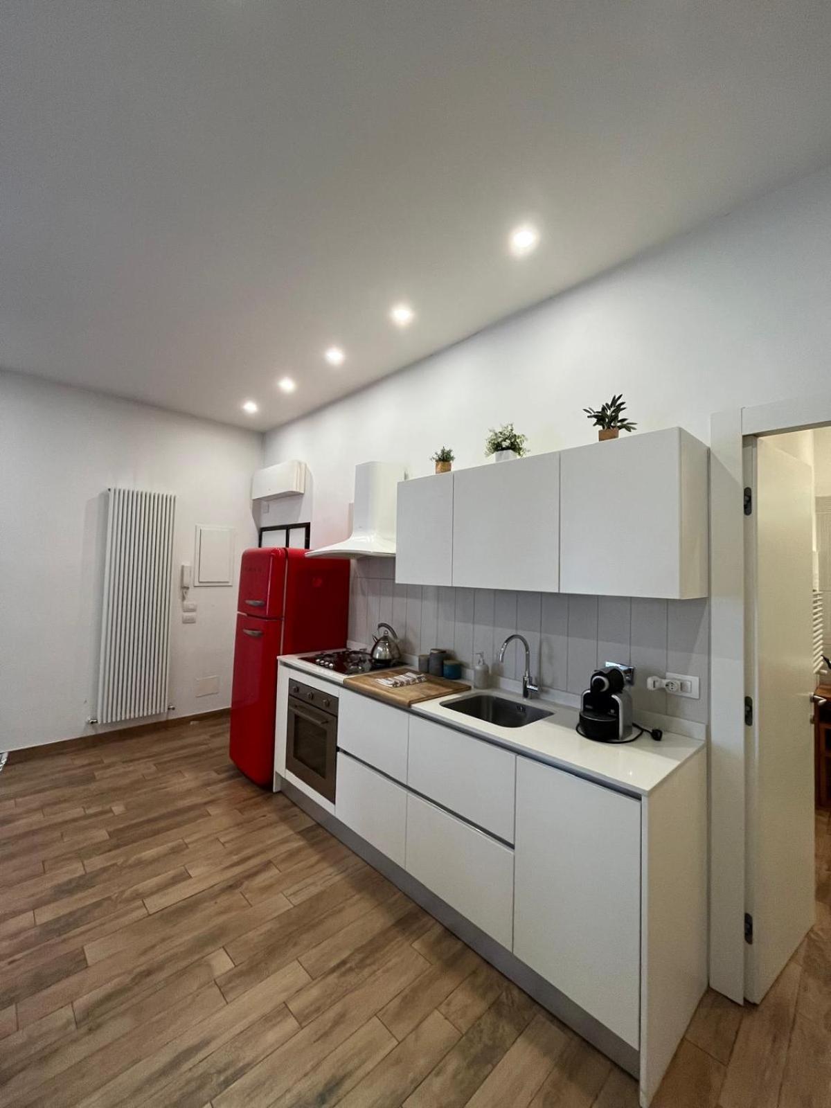 La Dolce Vita - Luxury Colosseum Boutique Apartment Roma Exterior foto